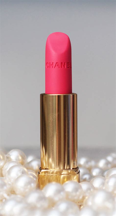 coco pink Chanel lipstick